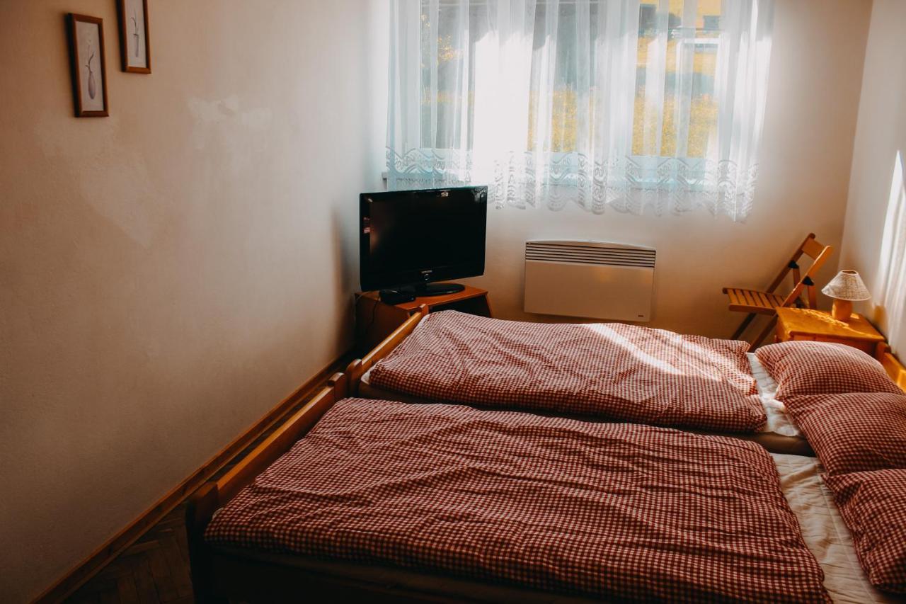 Апартаменты Apartman Рокицани Экстерьер фото