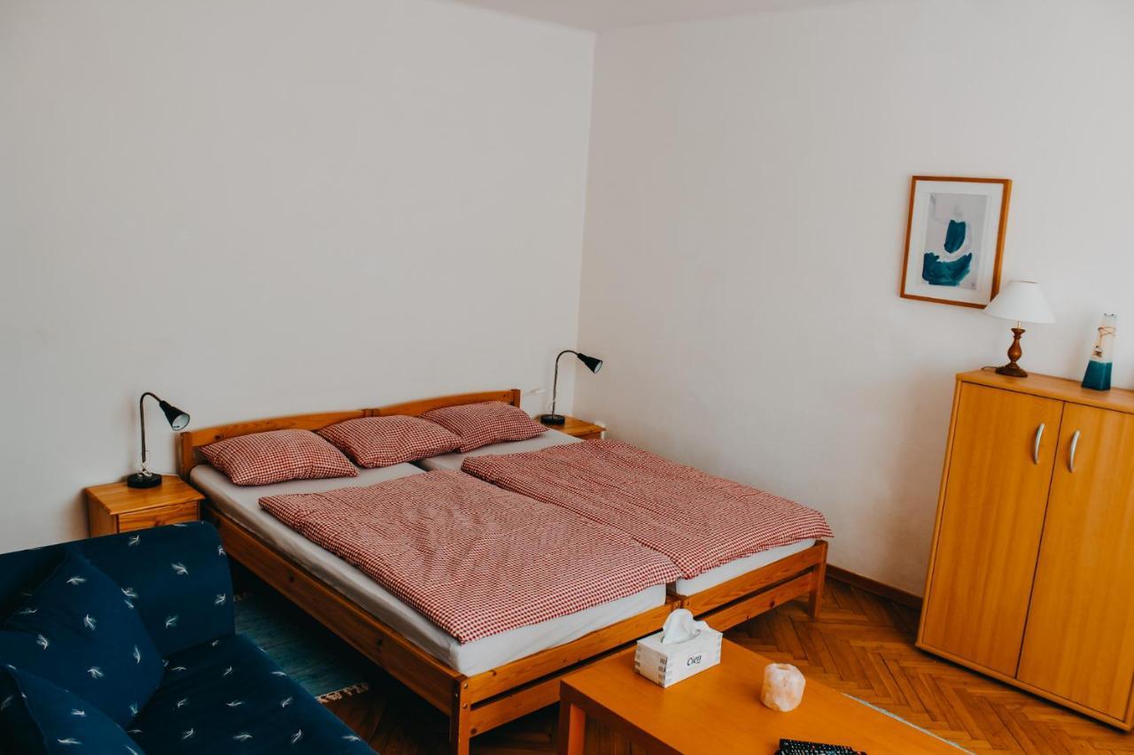 Апартаменты Apartman Рокицани Экстерьер фото
